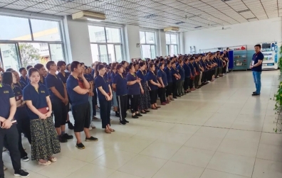 公司組織開展全廠員工安全事故警示教育及安全生產(chǎn)事項(xiàng)宣貫