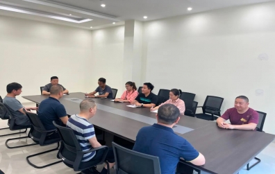 越南天誠(chéng)實(shí)業(yè)首次召開公司例會(huì)